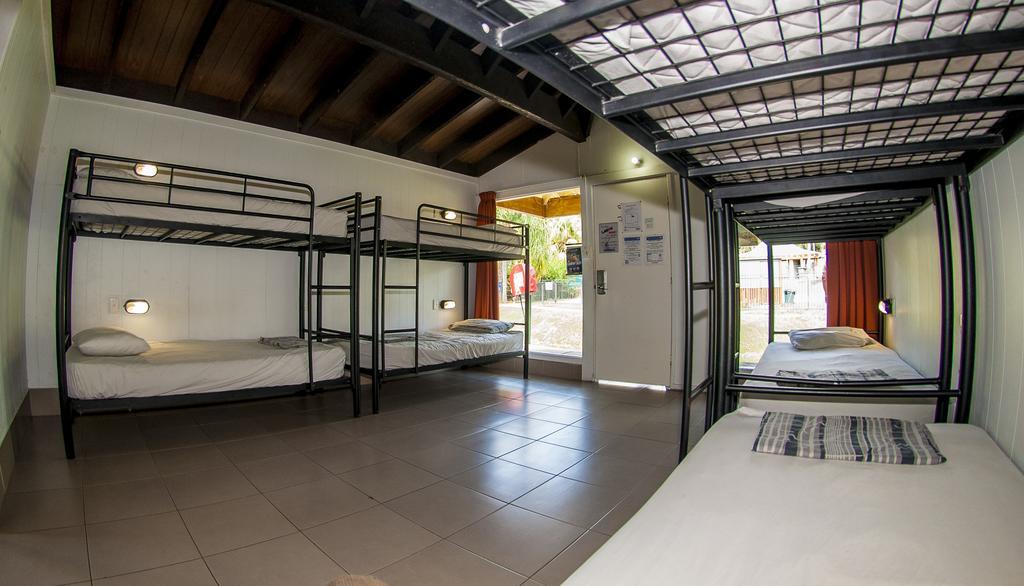 Nomads Airlie Beach (Adults Only) Ngoại thất bức ảnh