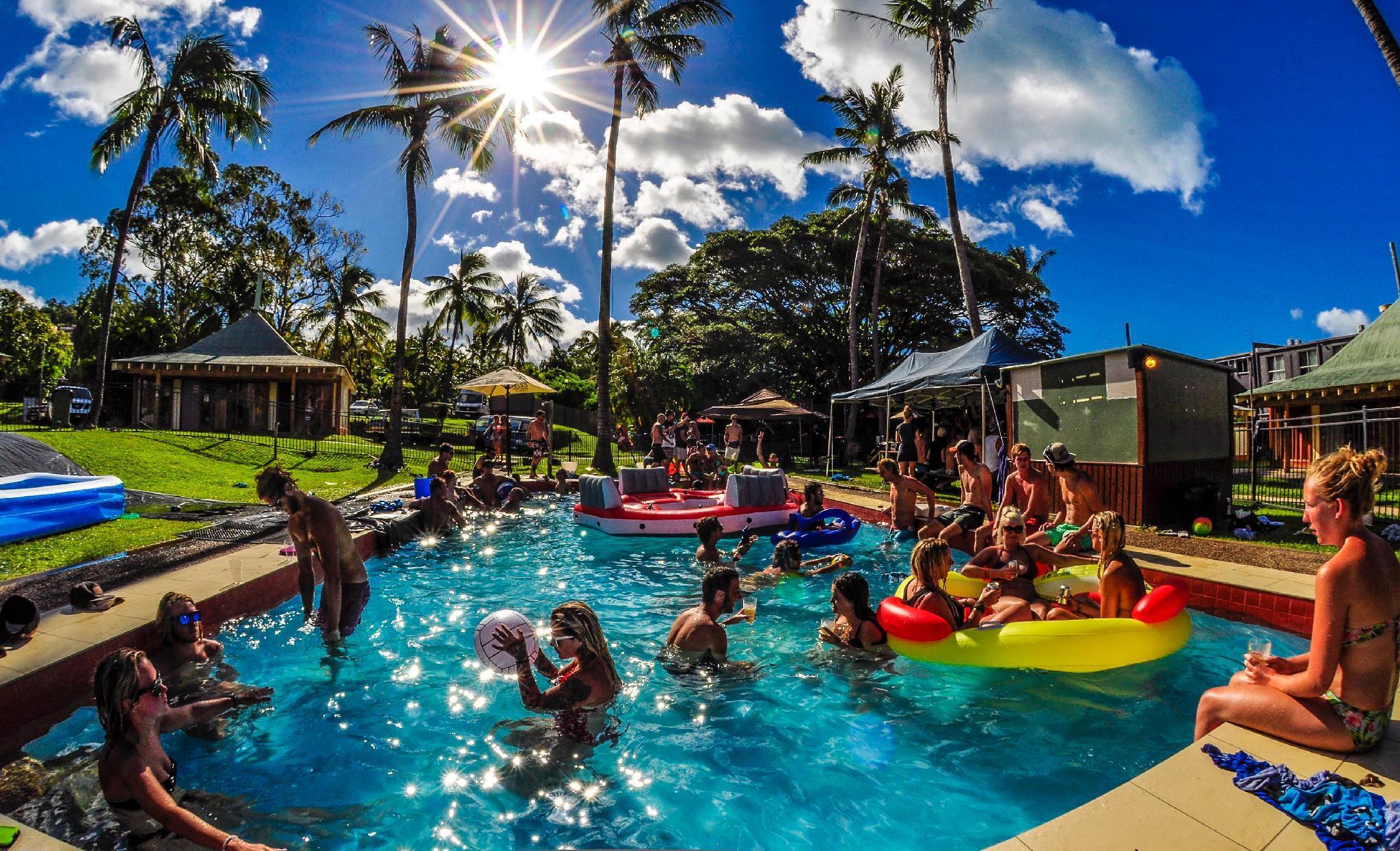 Nomads Airlie Beach (Adults Only) Ngoại thất bức ảnh